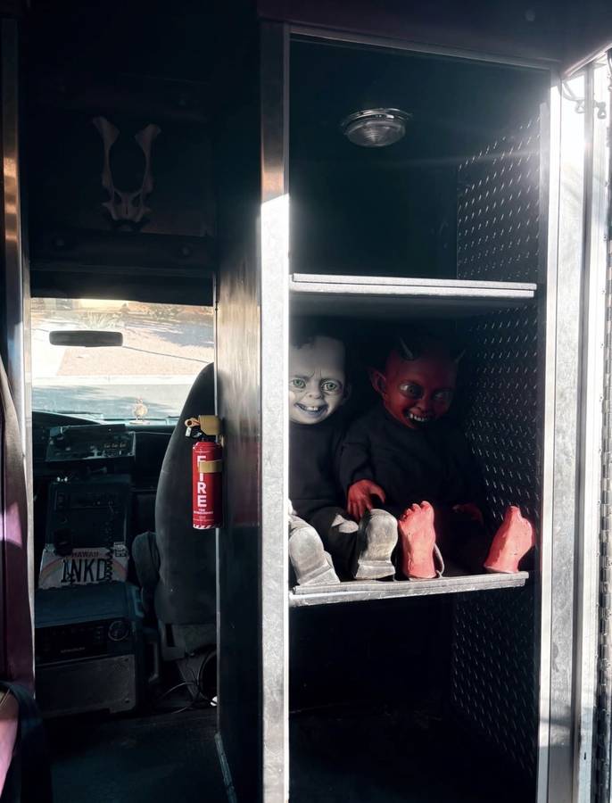 Ford-e350-diesel-1995-black-8