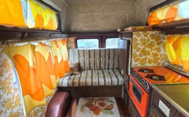 Ford-econoline-1973-custom-3