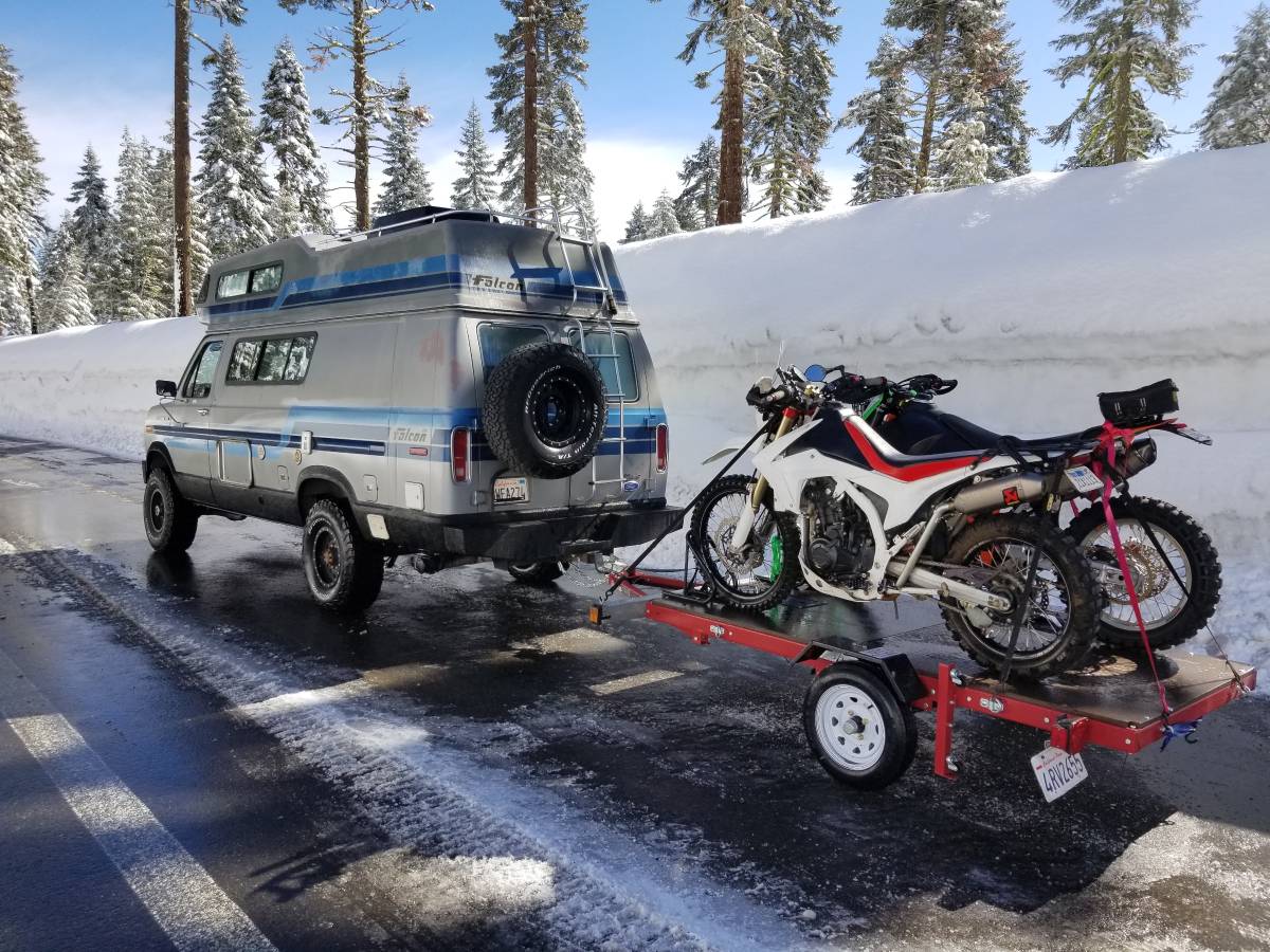 Ford-econoline-1988-10