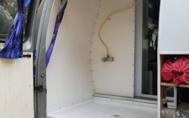 Ford-econoline-1988-4