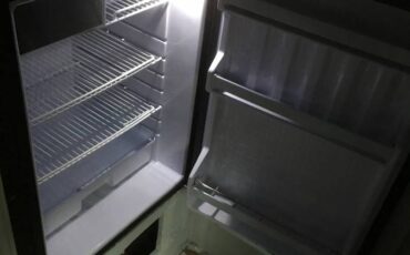 Ford-econoline-1988-8