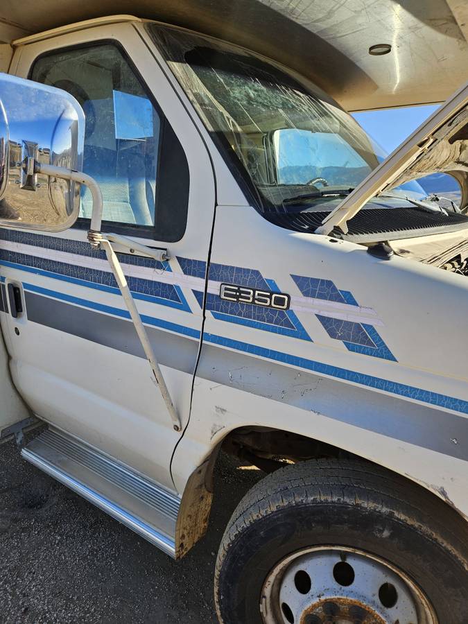Ford-econoline-e-350-diesel-1994-white-1
