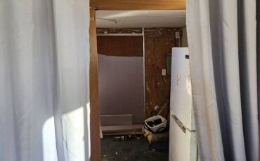 Ford-econoline-e-350-diesel-1994-white-3