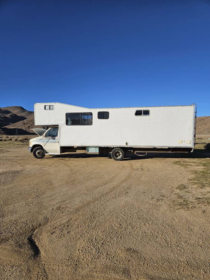 Ford-econoline-e-350-diesel-1994-white-5