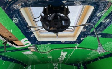 Ford-econoline-e250-cargo-van-1993-white-18