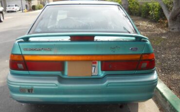 Ford-escort-1995-16