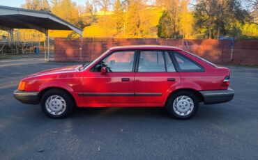 Ford-escort-lx-1990-red