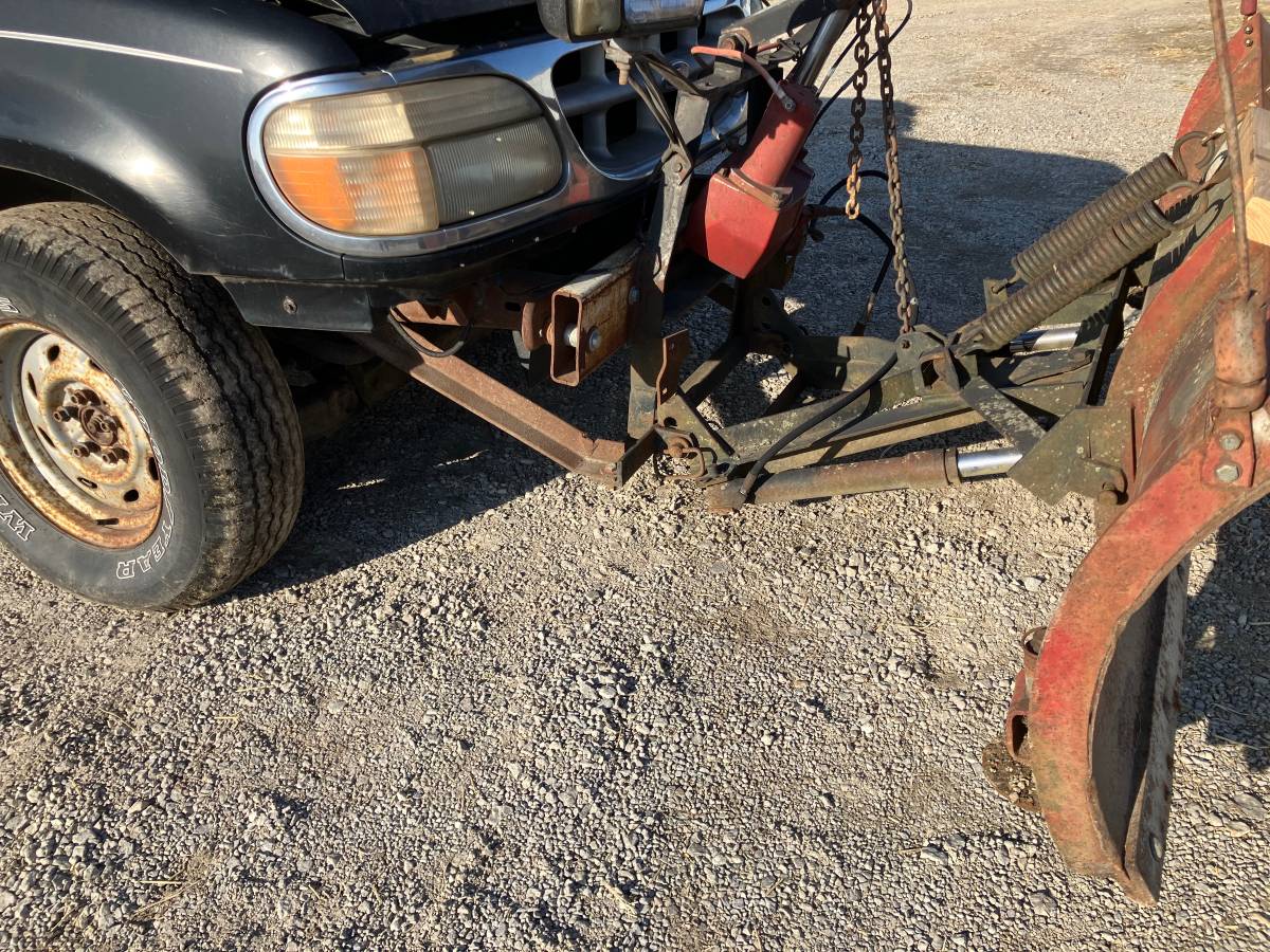 Ford-explorer-1995-black