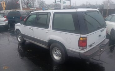 Ford-explorer-1996-1