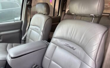 Ford-explorer-limited-4dr-suv-1995-white-14