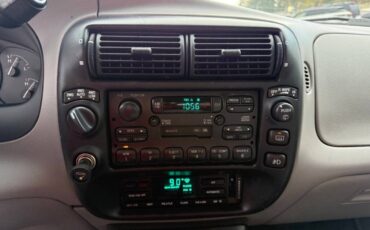 Ford-explorer-limited-4dr-suv-1995-white-15