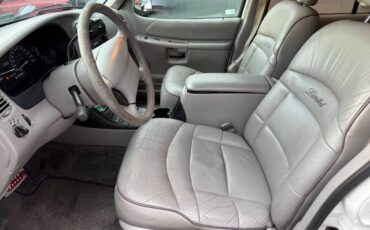 Ford-explorer-limited-4dr-suv-1995-white-16
