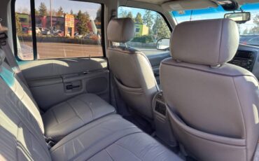 Ford-explorer-limited-4dr-suv-1995-white-21