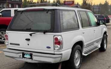Ford-explorer-limited-4dr-suv-1995-white