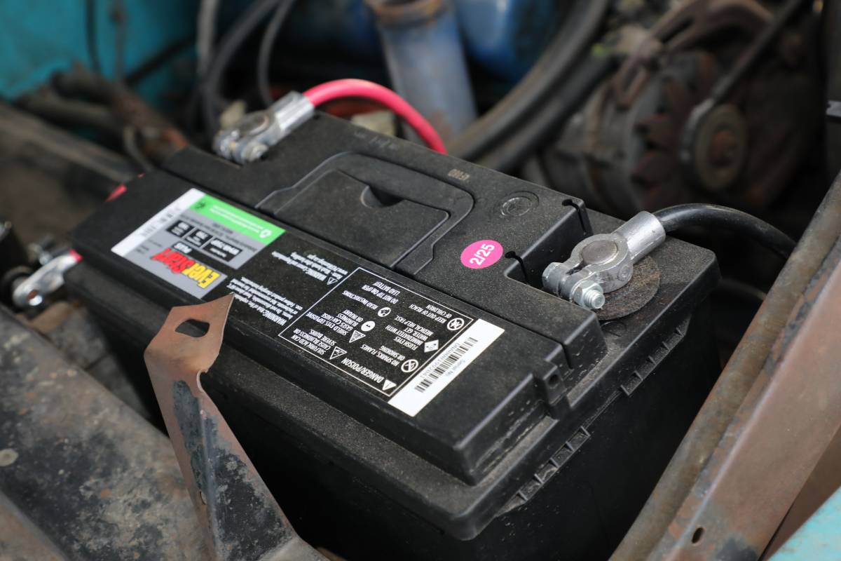 Ford-f-100-1970-blue-16