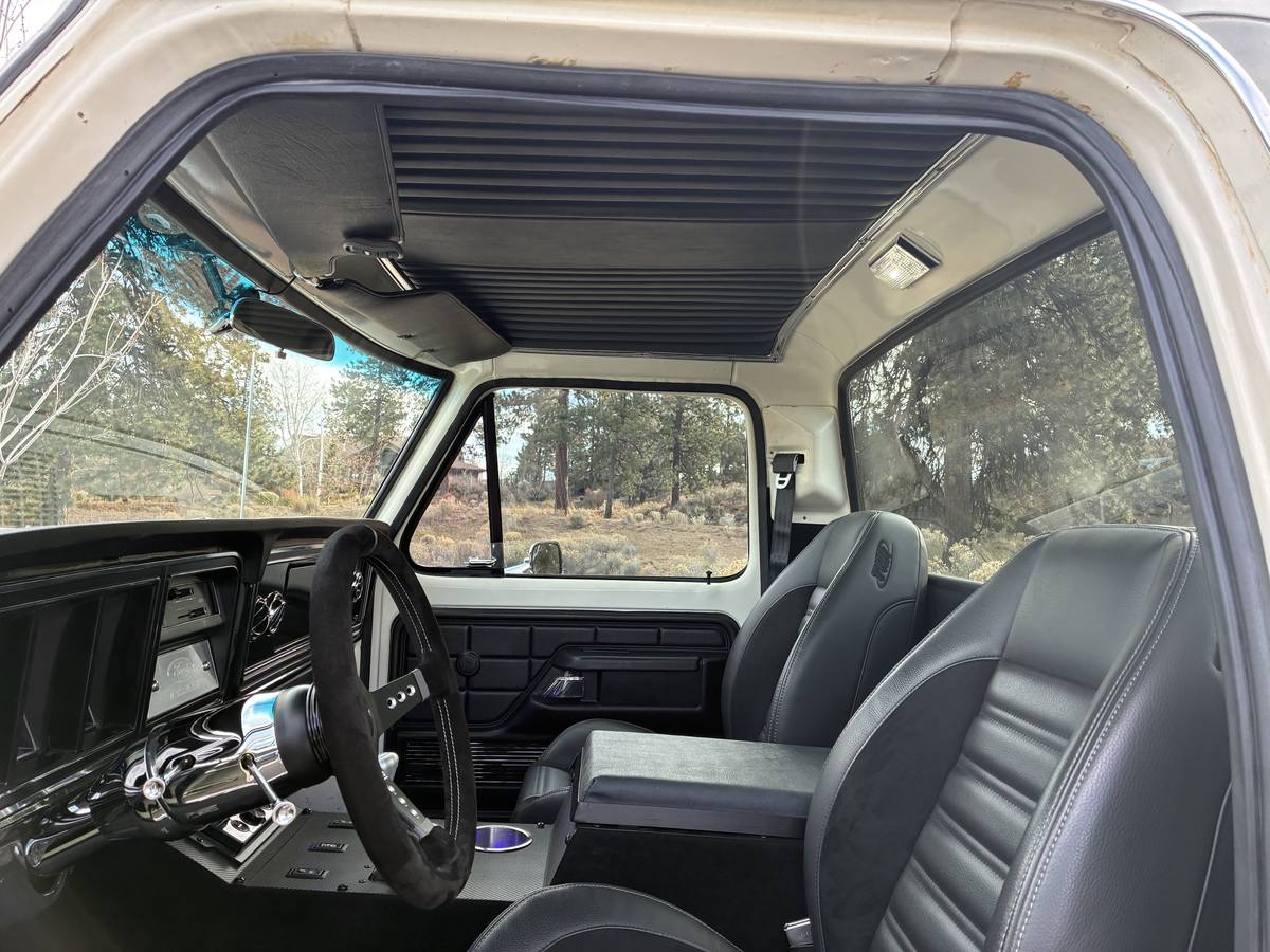 Ford-f-150-1976-green-7