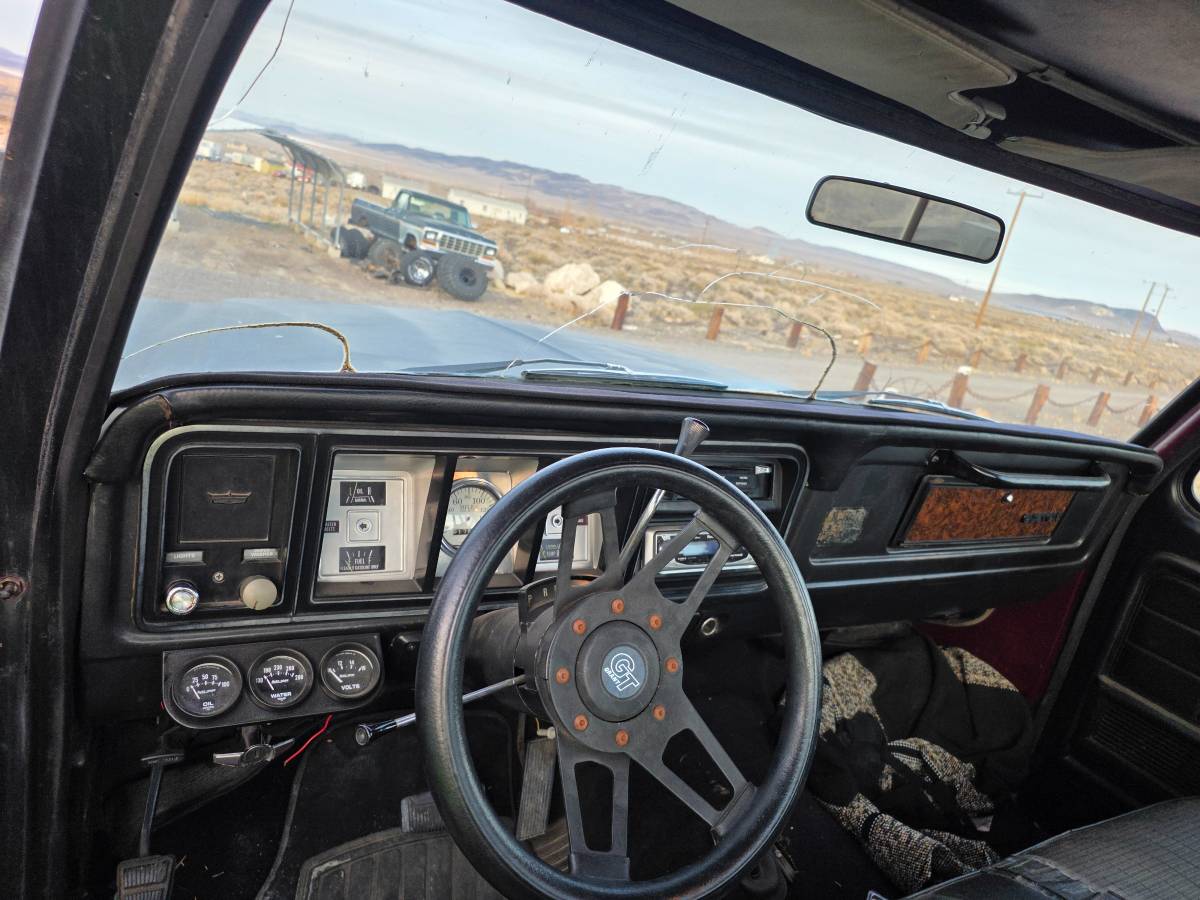 Ford-f-150-1979-black-4