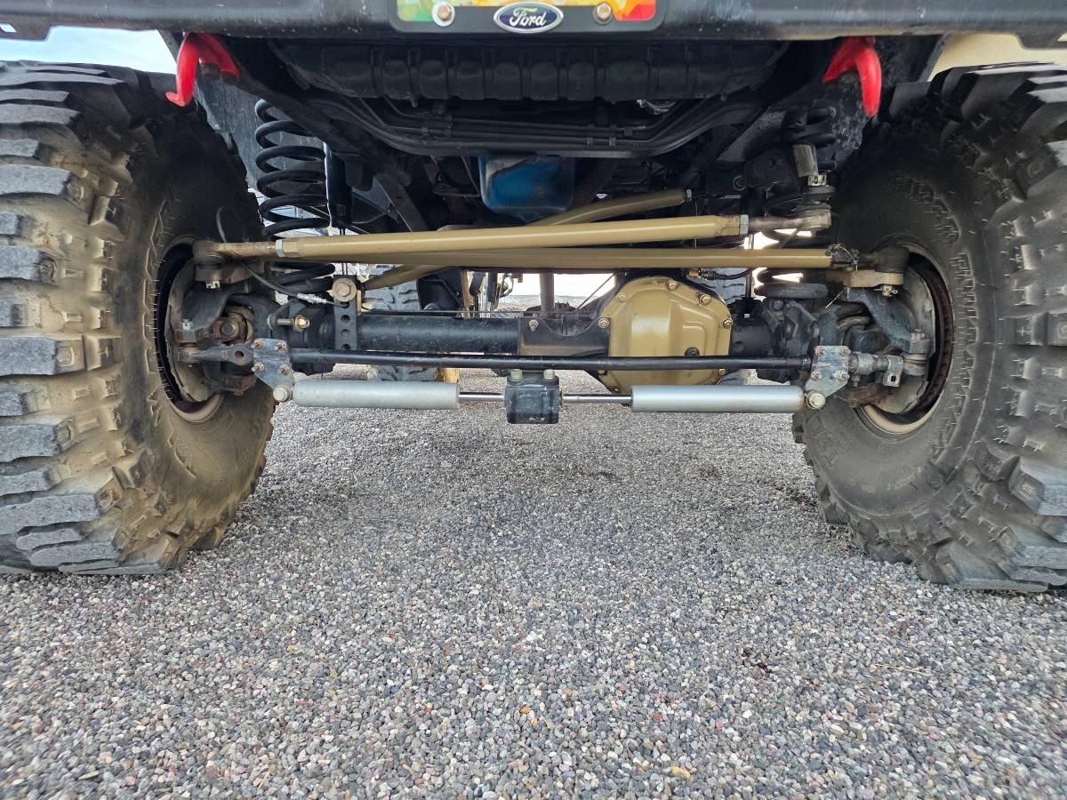 Ford-f-150-1979-black-5