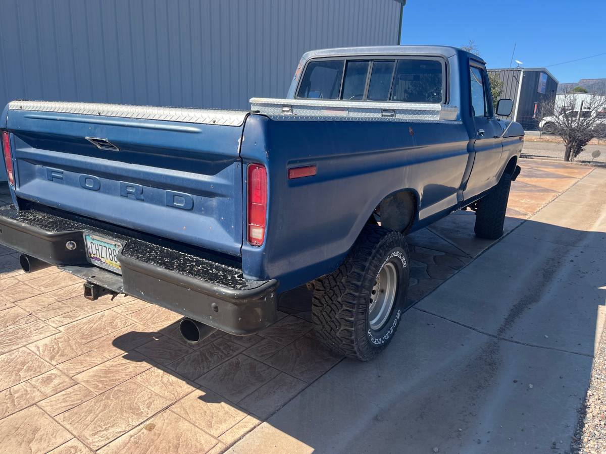 Ford-f-150-1979-blue-2