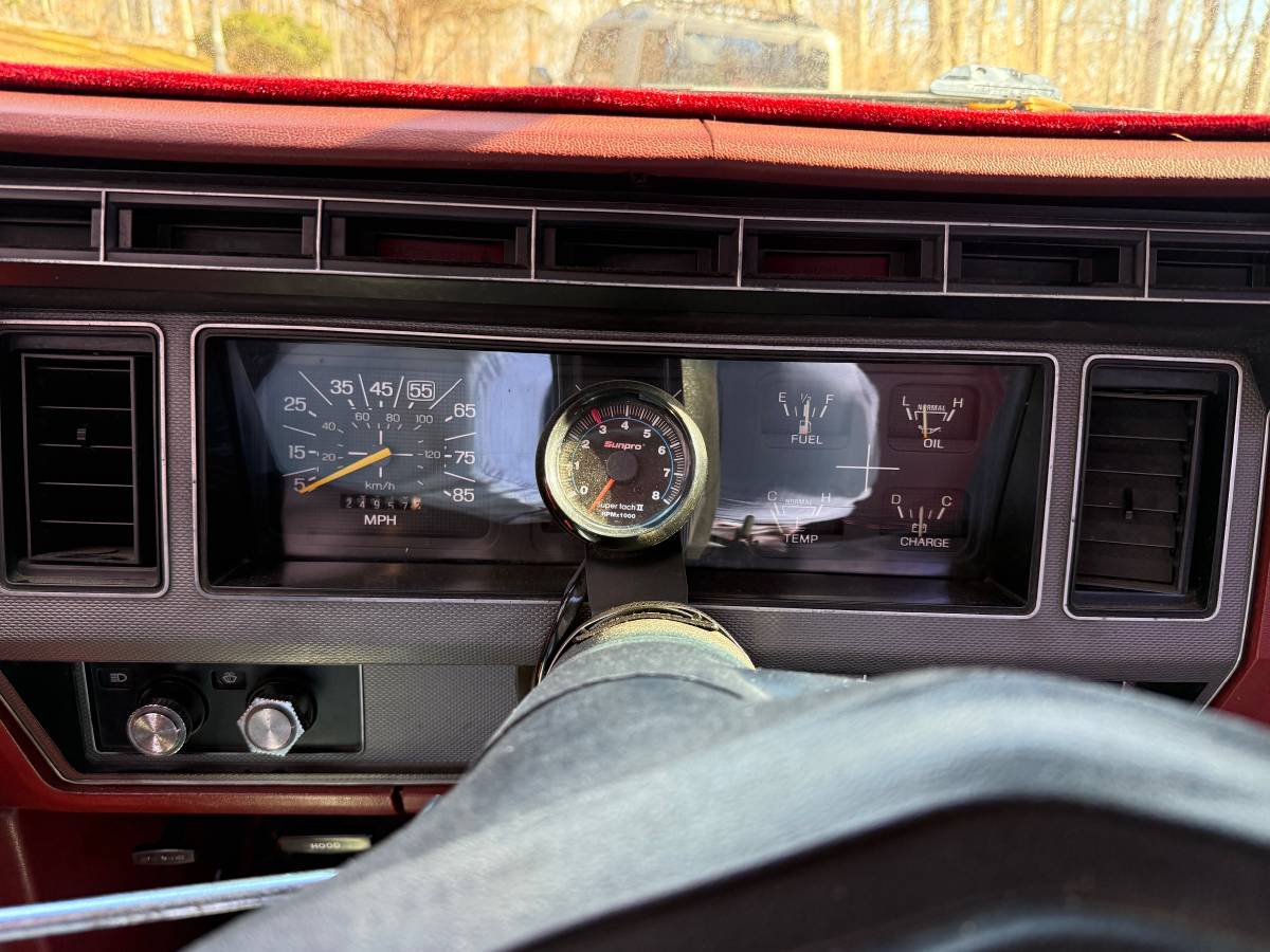 Ford-f-150-1984-red-7