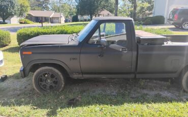 Ford-f-150-1985-black