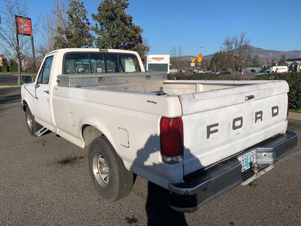 Ford-f-150-1989-white-5