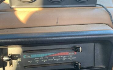 Ford-f-150-1989-white-7