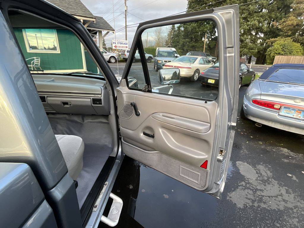 Ford-f-150-1995-silver-12