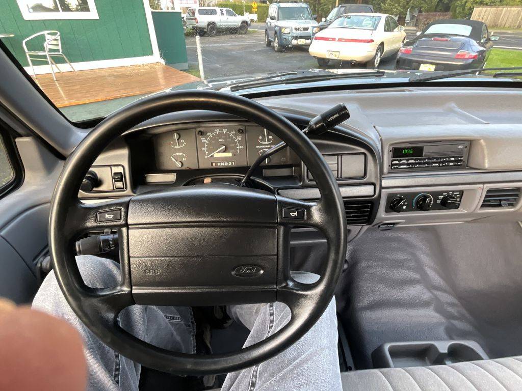 Ford-f-150-1995-silver-4