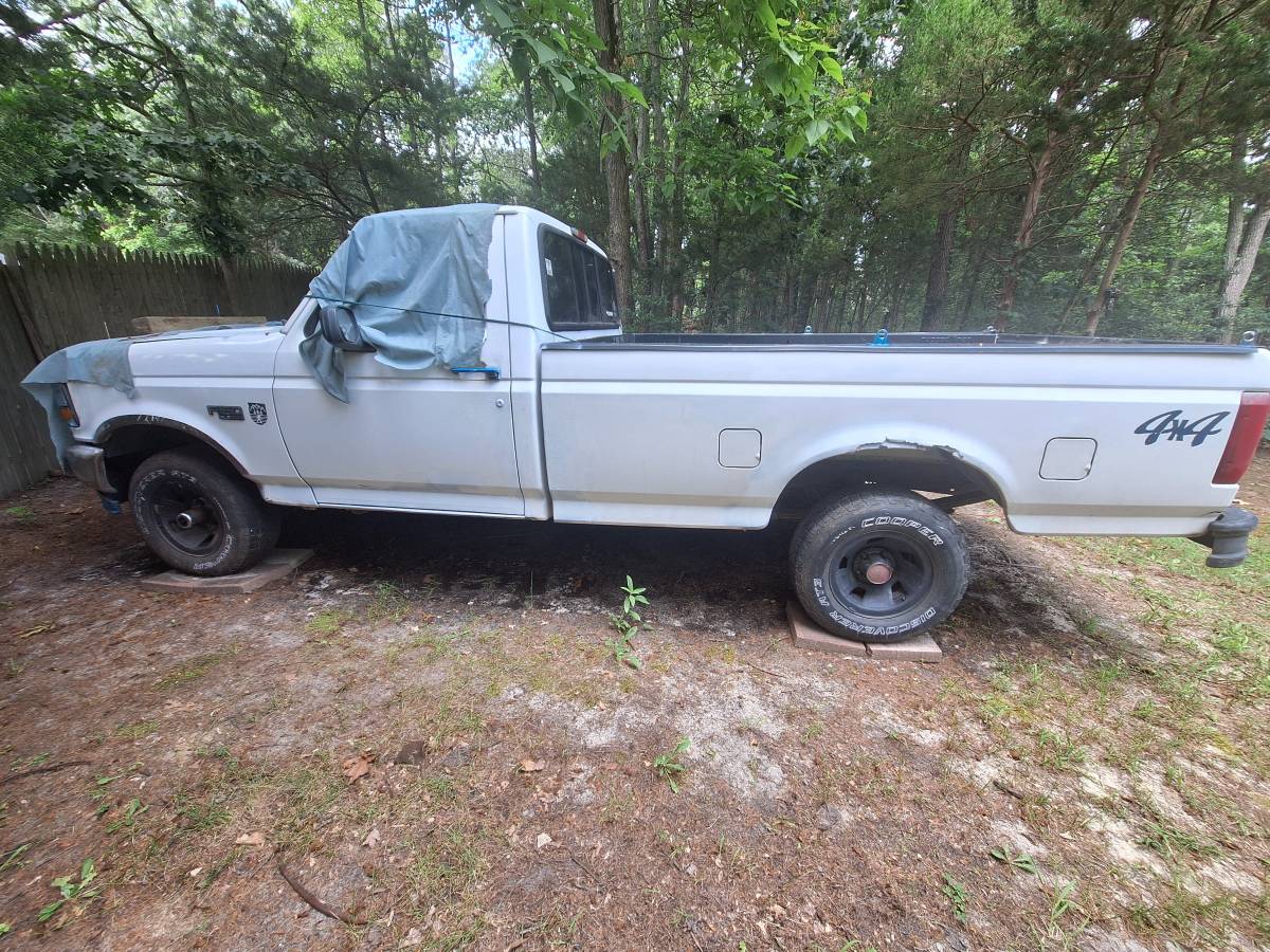 Ford-f-150-1996-white-1