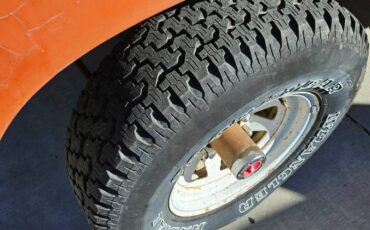 Ford-f-150-explorer-4x4-1976-red-6