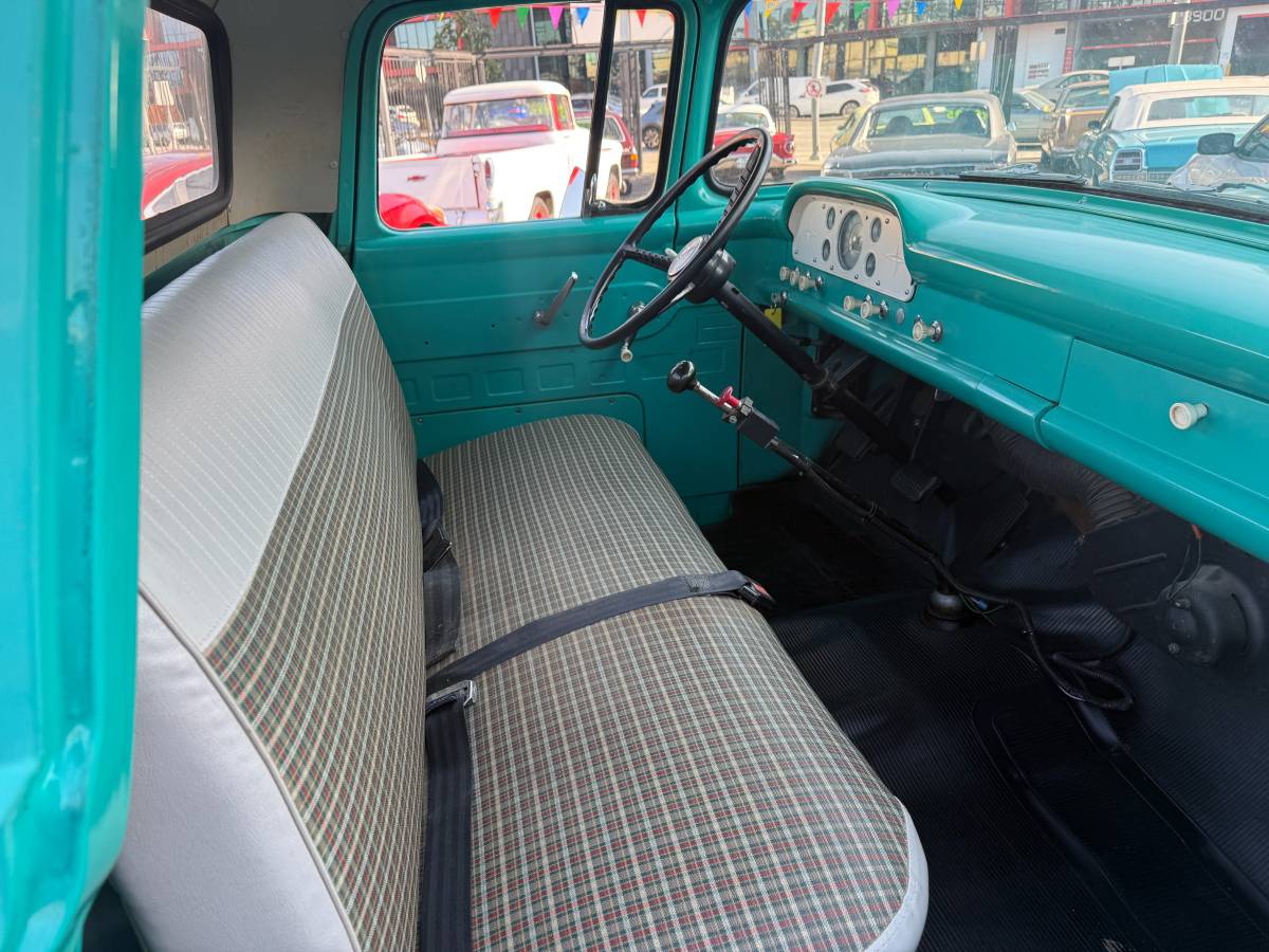 Ford-f-250-1960-custom-16