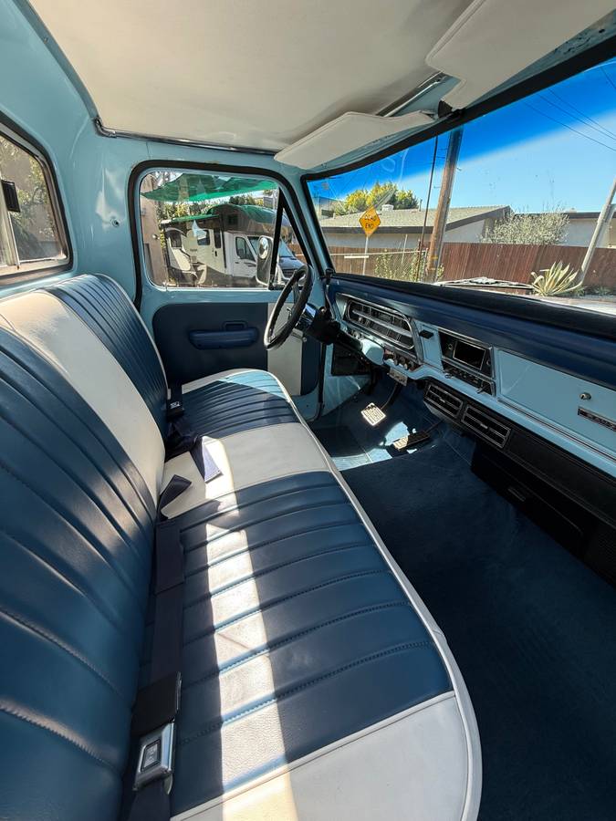 Ford-f-250-1972-blue-4