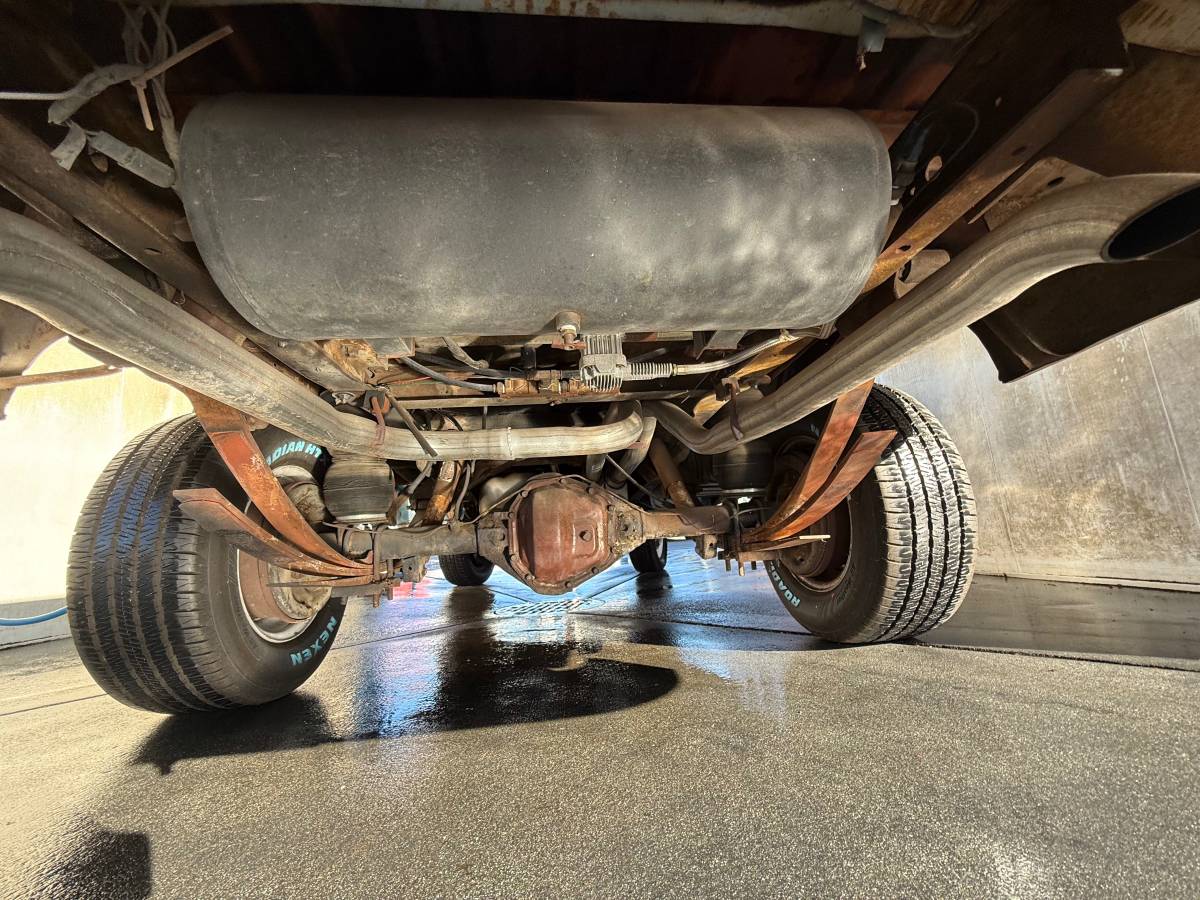 Ford-f-250-1972-blue-9