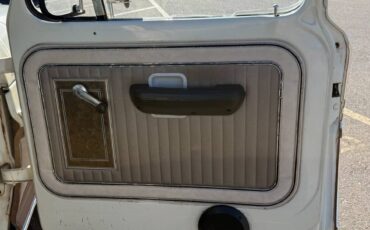 Ford-f-250-1972-custom-13