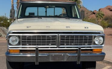Ford-f-250-1972-custom-23