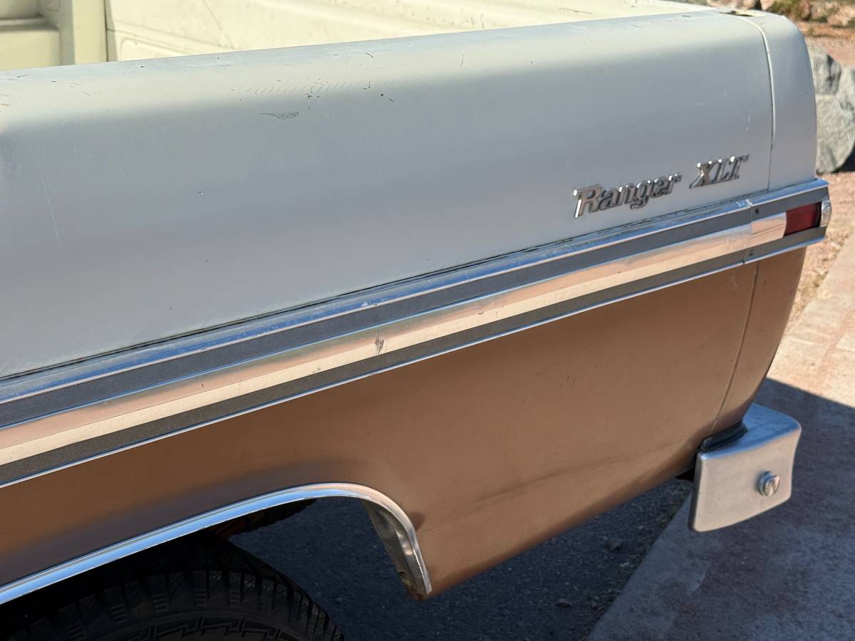 Ford-f-250-1972-custom-7