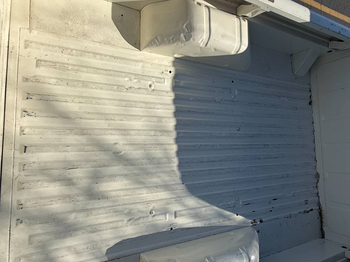 Ford-f-250-1972-custom-8