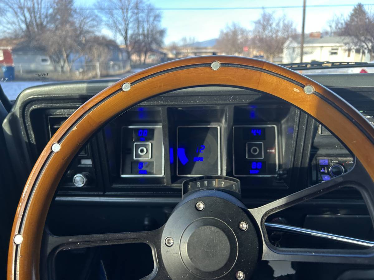 Ford-f-250-1978-grey-6