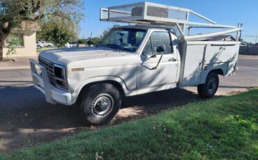 Ford-f-250-1986-white