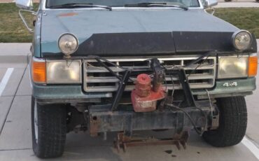 Ford-f-250-1987-green-1