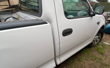 Ford-f-250-1989-white-13