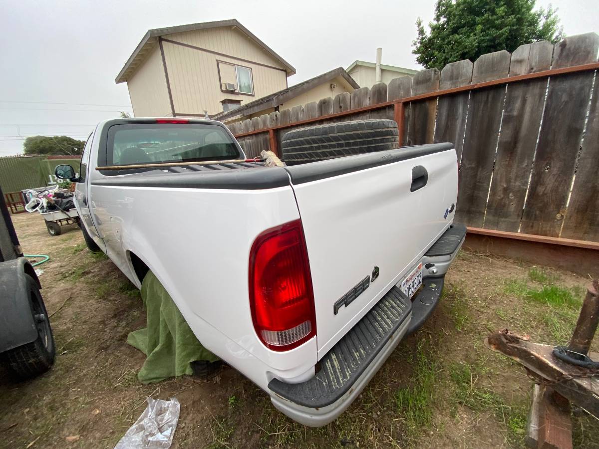 Ford-f-250-1989-white-15