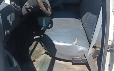 Ford-f-250-1993-white-1