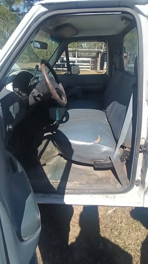 Ford-f-250-1993-white-1