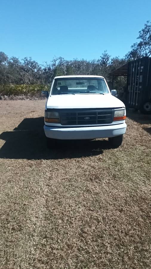 Ford-f-250-1993-white