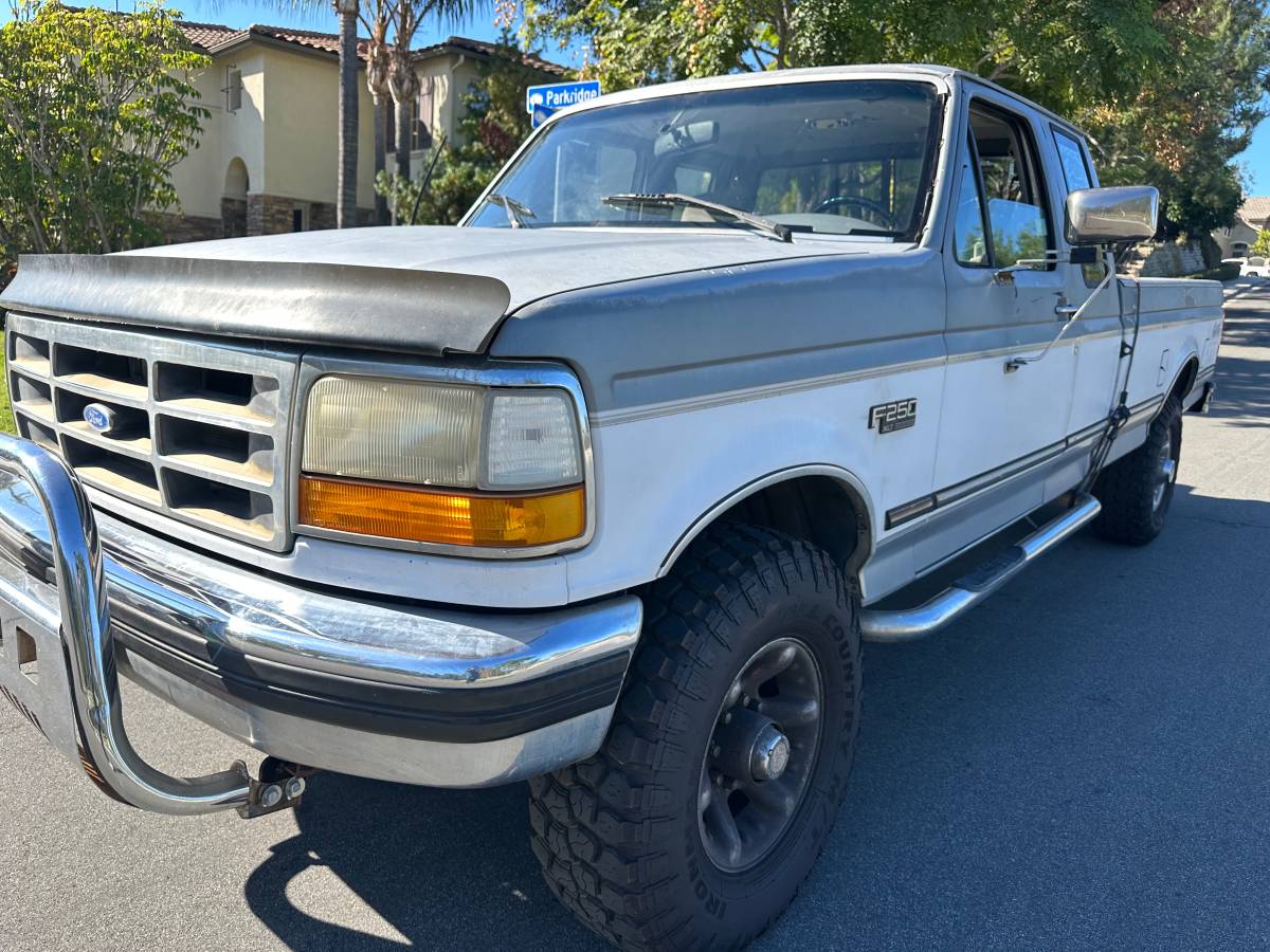 Ford-f-250-1994-custom-1