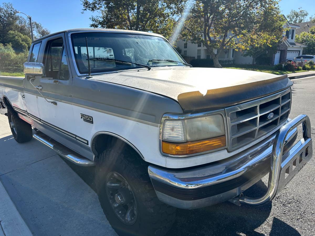 Ford-f-250-1994-custom-12