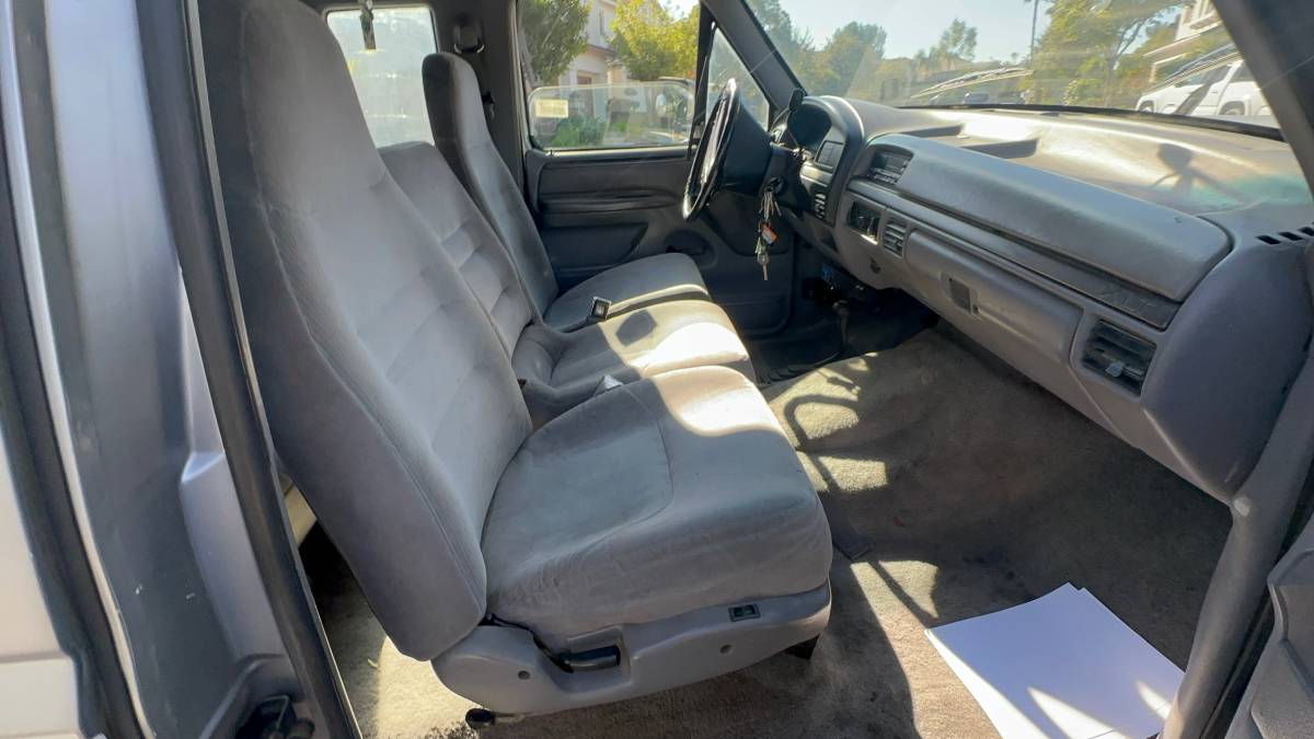 Ford-f-250-1994-custom-3