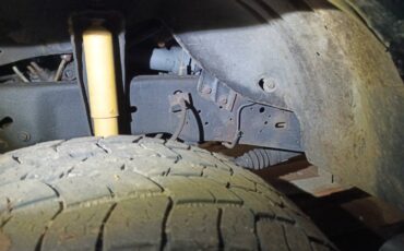 Ford-f-250-diesel-1985-black-10